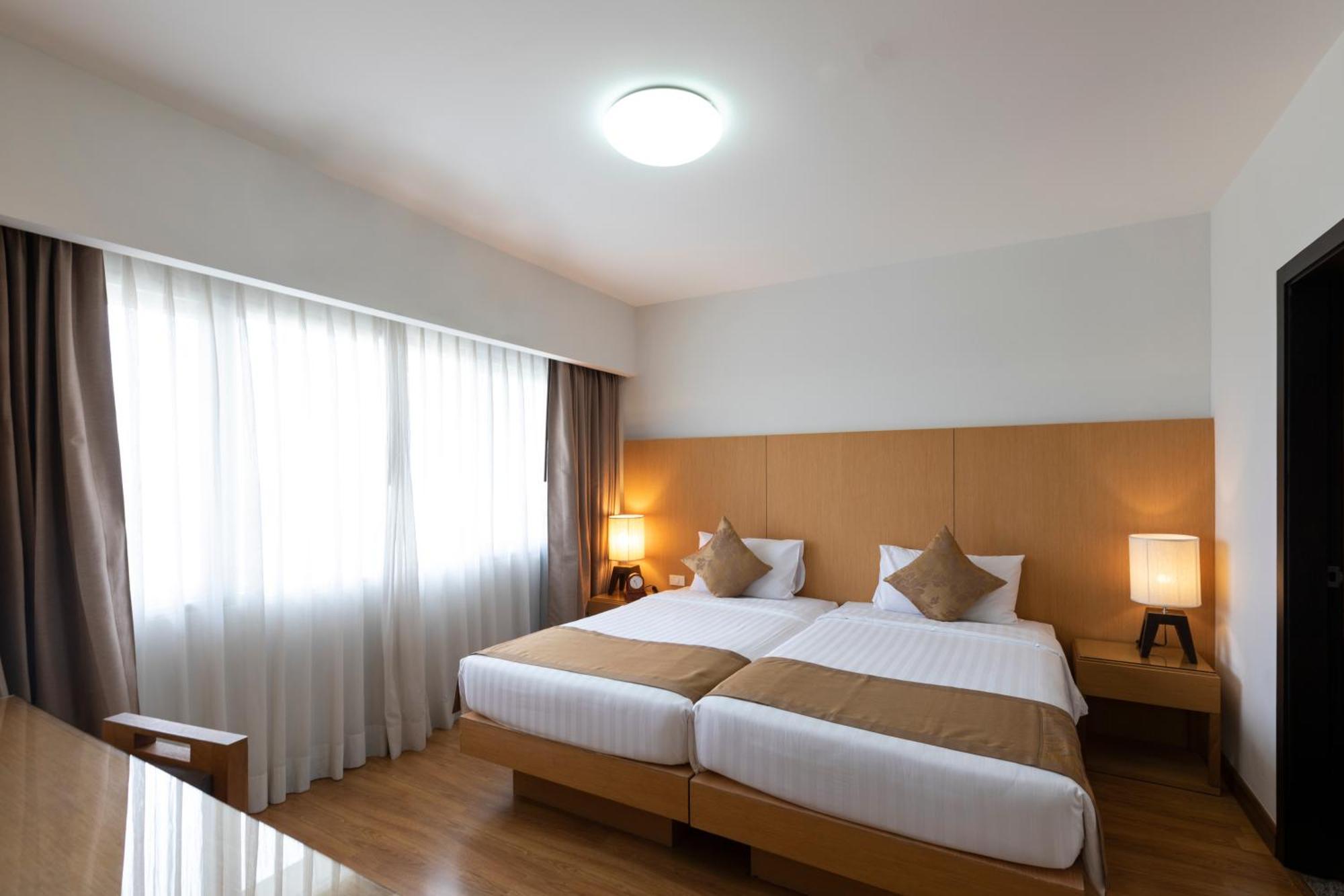 Kantary Hotel Kabinburi Zewnętrze zdjęcie