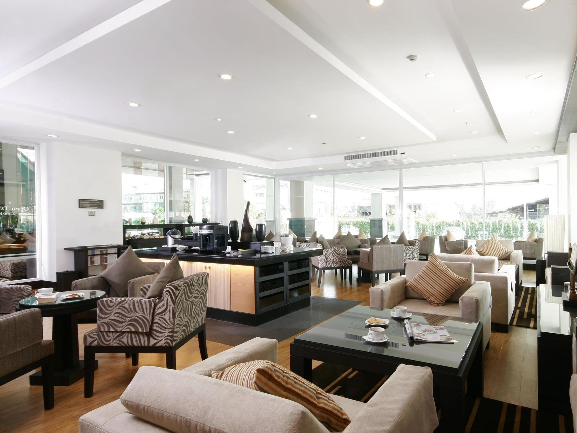 Kantary Hotel Kabinburi Zewnętrze zdjęcie