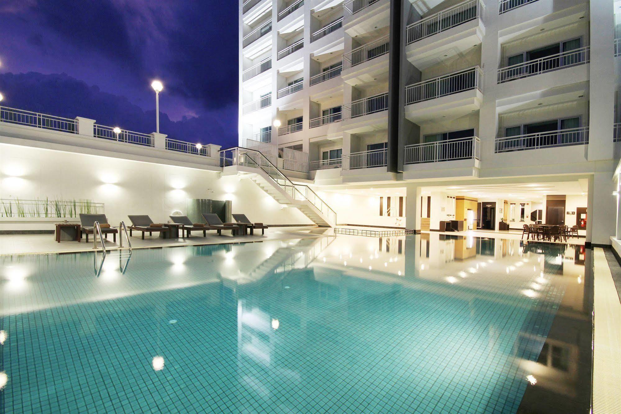 Kantary Hotel Kabinburi Zewnętrze zdjęcie